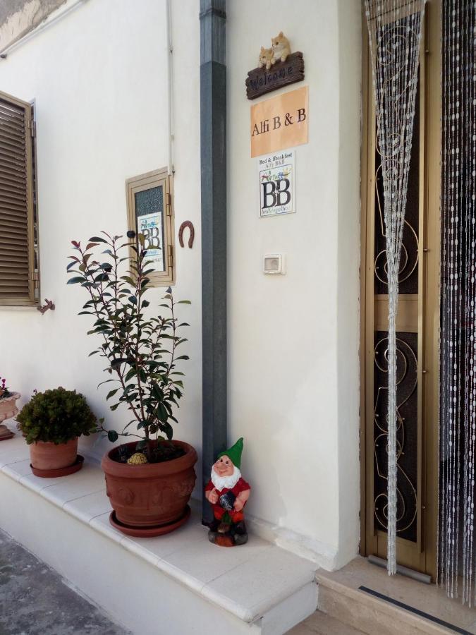 Bed and Breakfast Alfi Beb Le Torri Экстерьер фото